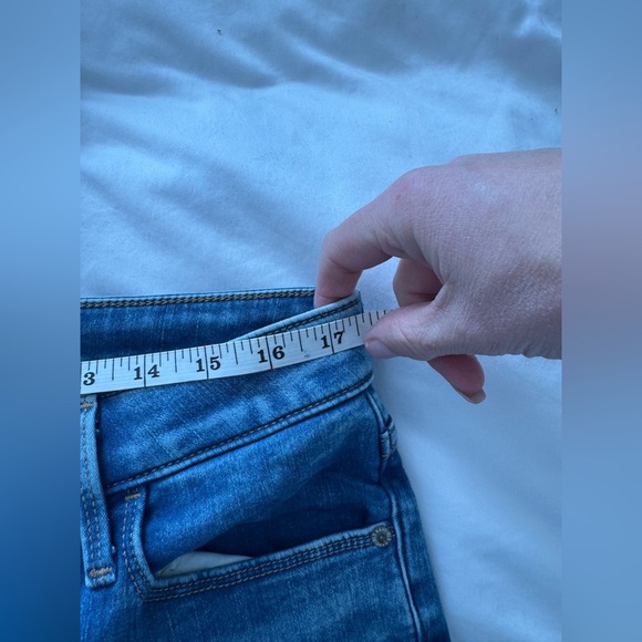 Old Navy Rockstar Super Skinny High Rise Built in Warmth - Picture 3 of 6